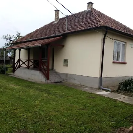 Oeregakac Vendeghaz *