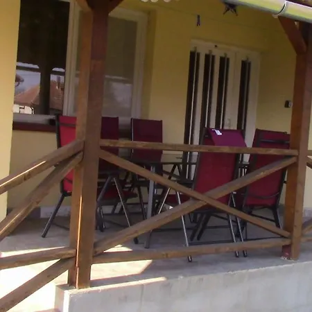 Oeregakac Vendeghaz Holiday home Tiszaladany