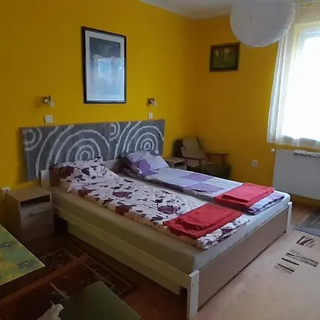 Oeregakac Vendeghaz Dom wakacyjny Tiszaladány