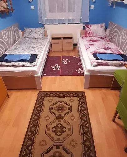 Oeregakac Vendeghaz Feriehus